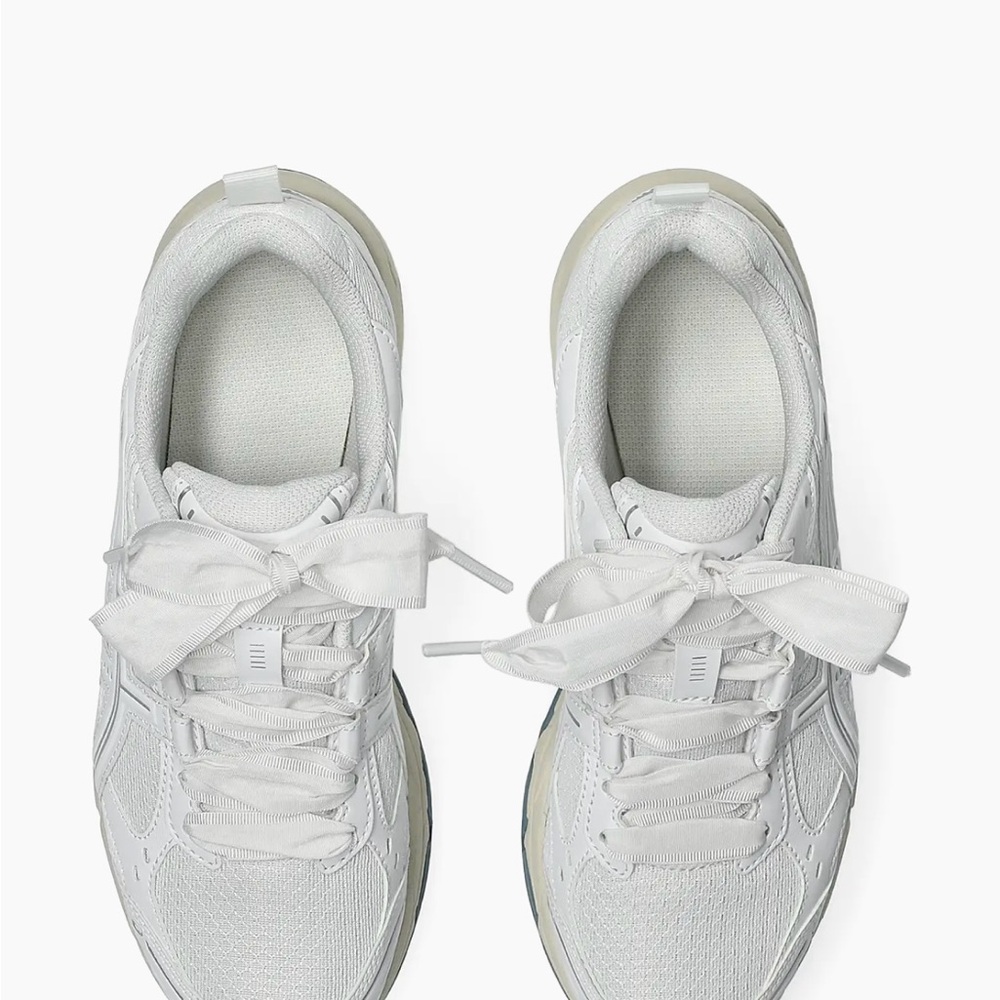 ASICS NIB - Picture 4 of 8